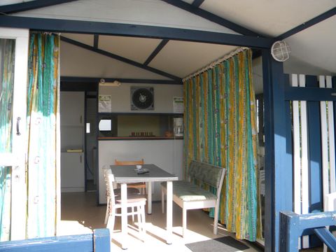 Chalet 5 personnes - H 32 - 2 chambres - Grande terrasse