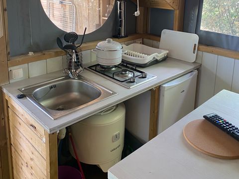 Bungalow toilé 4 personnes - B11 Lodge Toilé - 2 chambres - WC