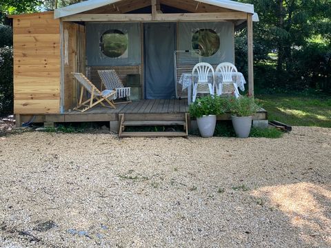 Bungalow toilé 4 personnes - B30 Lodge Toilé - 2 chambres - WC