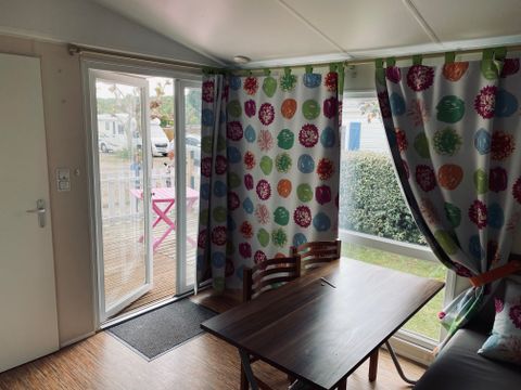 Mobilhome 4 personnes - H14 - 2 chambres - CLIM terrasse intégree