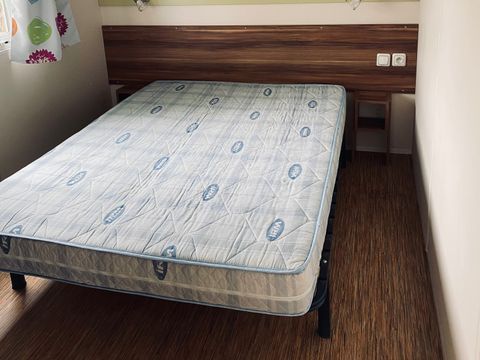 Mobilhome 4 personnes - H14 - 2 chambres - CLIM terrasse intégree