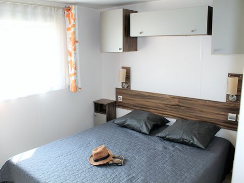Chalet 5 personnes - PREMIUM 34 m2 + TV + CLIM