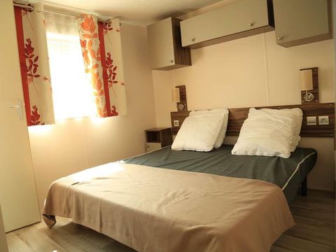Chalet 5 personnes - PREMIUM 34 m2 + TV + CLIM
