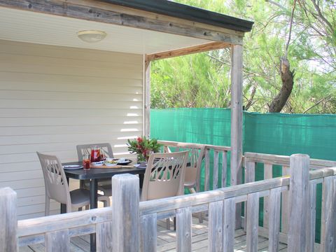 Mobilhome 4 personnes - MH2 - CONFORT 29 m² avec terrasse