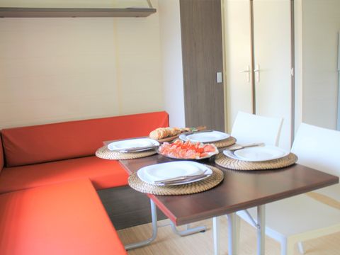 Mobilhome 4 personnes - MH2 - CONFORT 29 m² avec terrasse