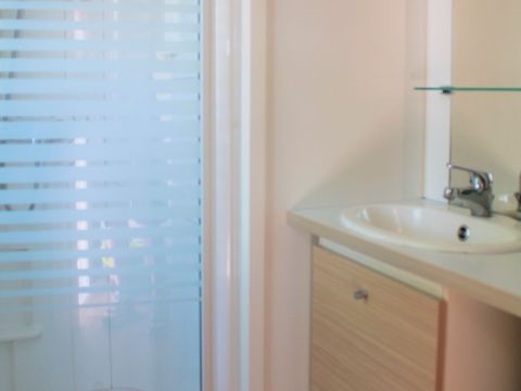 MOBILHOME 6 personnes - 3 chambres 32 m2 + clim + TV