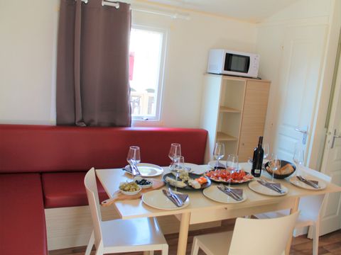 Mobilhome 6 personnes - 3 chambres - 32 m² - Clim - TV