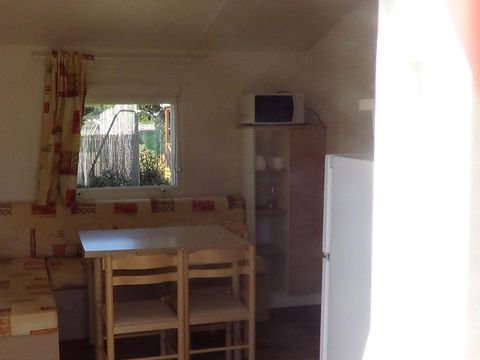 MOBILHOME 6 personnes - 3 chambres 32 m2 + clim + TV
