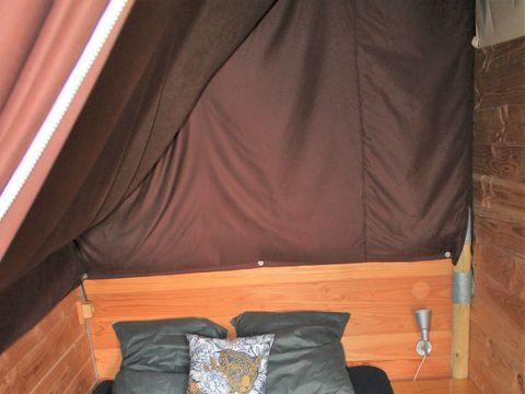 Tente en toile et en bois 5 personnes - ECOLODGE - STANDARD - Sans sanitaires 20 m²