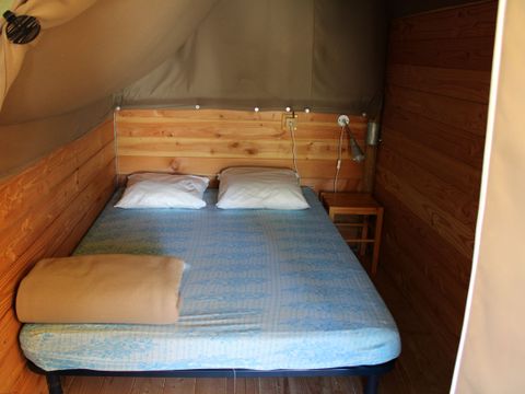 Tente en toile et en bois 5 personnes - ECOLODGE - STANDARD - Sans sanitaires 20 m²