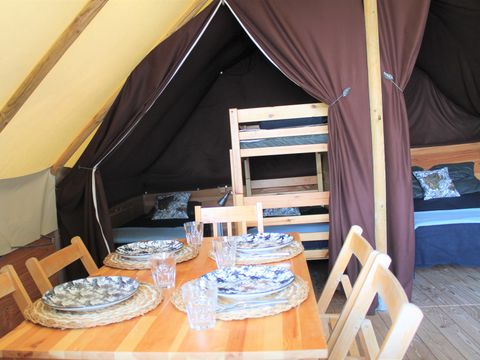 Tente en toile et en bois 5 personnes - ECOLODGE - STANDARD - Sans sanitaires 20 m²