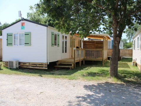 Mobilhome 4 personnes - MH2 - FAMILLE - CONFORT 29 m² avec terrasse et climatisation