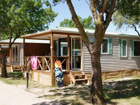 Mobilhome 4 personnes - MH2 - FAMILLE - CONFORT 29 m² avec terrasse et climatisation