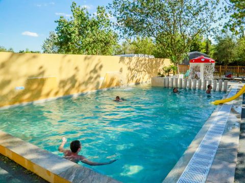 Camping Domaine de la Palme - Camping Aude - Image N°2
