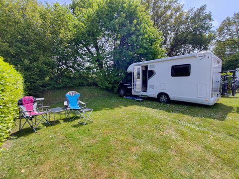 Emplacement - Forfait emplacement - 1 voiture