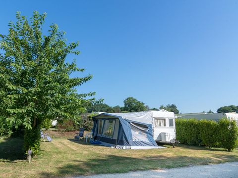Emplacement - Forfait emplacement - 1 voiture