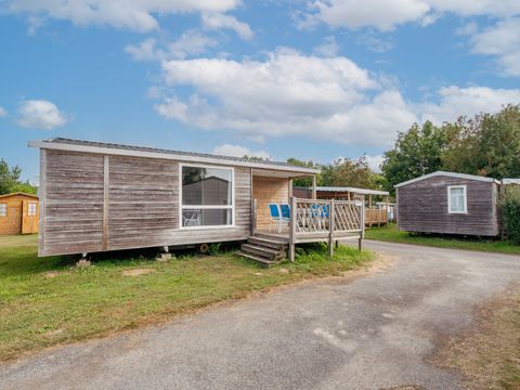 MOBILHOME 4 personnes - Premium 28m² - 2 chambres + TV + Terrasse + draps et serviettes
