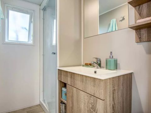 MOBILHOME 6 personnes - Cottage 4 Pièces 6 Personnes Climatisé + TV ****