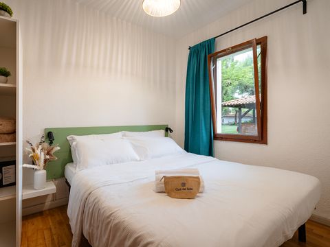 BUNGALOW 4 personnes - 2 Chambres