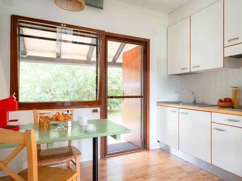 BUNGALOW 4 personnes - 2 Chambres