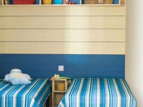 MOBILHOME 4 personnes - SUPER MERCURE
