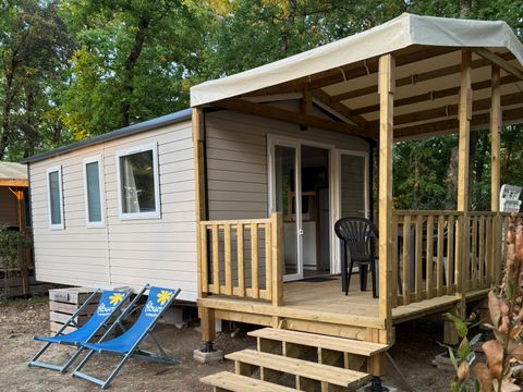 MOBILHOME 2 personnes - PREMIUM 20m² 1 chambre + TV+ Climatisation + Lave-vaisselle + terrasse couverte 10m²