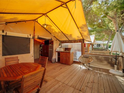 Tente en toile et en bois 2 personnes - NASSAU TENT - Prix pour 2 personnes
