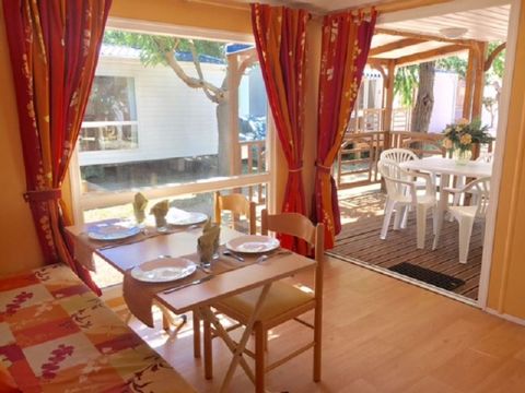 MOBILHOME 5 personnes - 4/5 places - 2 chambres