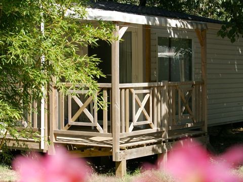MOBILHOME 4 personnes - Loggia 32m2 + Climatisation 4 personnes