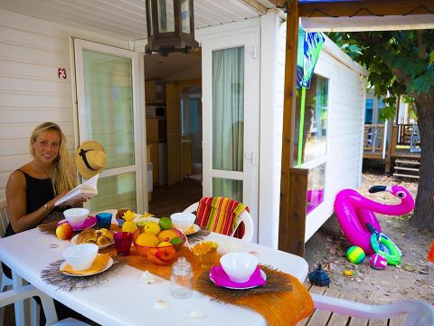 MOBILHOME 4 personnes - Loggia 32m2 + Climatisation 4 personnes