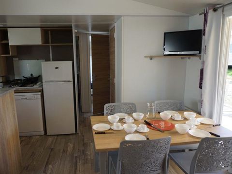 Mobilhome 8 personnes - C- Mobil-home Quatro - 4 chambres