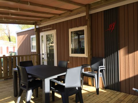 Mobilhome 6 personnes - Cottage des Familles - 3 chambres- - 32 m² - TV - CLIM - Lave-vaisselle - DRAPS - Inclus à la location à la semaine
