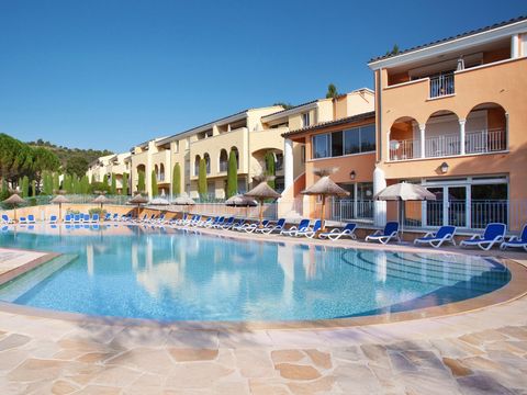 APPARTEMENT 4 personnes - (max. 2 adultes) Greoux les Bains