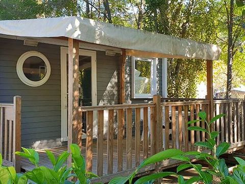 MOBILHOME 2 personnes - Mobil-home | Premium | 1 Ch. | 2 Pers. | Terrasse surélevée | Clim. | TV