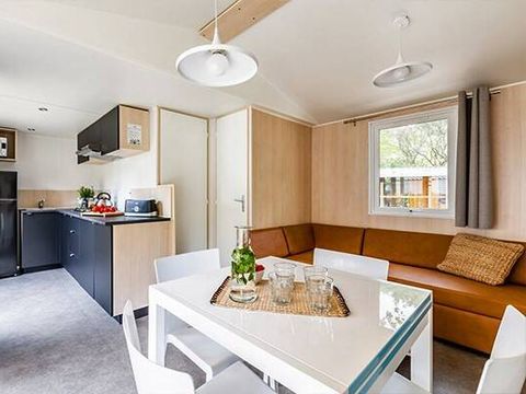 MOBILHOME 4 personnes - Mobil-home | Ultimate | 2 Ch. | 4 Pers. | Terrasse Couverte | Douche tropicale | Clim. | TV