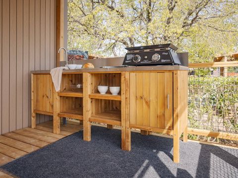 MOBILHOME 6 personnes - Mobil-home | Premium | 3 Ch. | 6 Pers. | Covered Decking | Outdoor Kitchen | 1 SDB | Clim. | TV