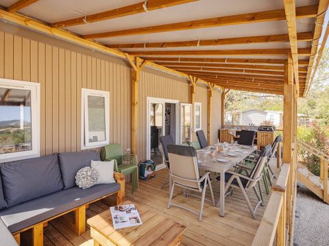 MOBILHOME 10 personnes - Mobil-home | Premium | 6 Ch. | 8/10 Pers. | Terrasse Lounge | Cuisine extérieure | 3 SDB | Clim.