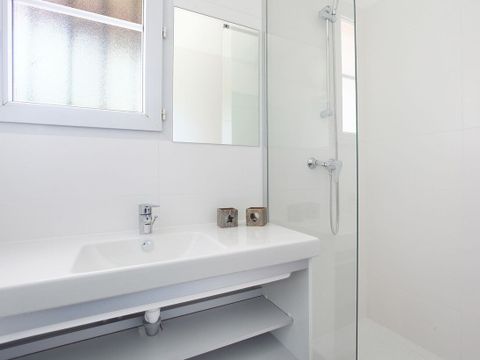 APPARTEMENT 8 personnes - 3 pièces cabine