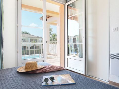 STUDIO 4 personnes - Cabine