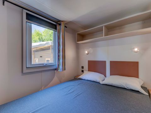 Mobilhome 6 personnes - Comfort XL | 3 Ch. | 6 Pers. | Terrasse surélevée | Clim.