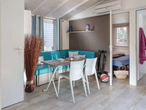 Mobilhome 6 personnes - Comfort XL | 3 Ch. | 6 Pers. | Terrasse surélevée | Clim.