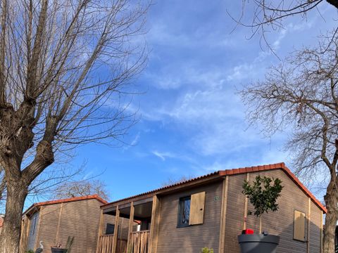 CHALET 5 personnes - HEGOA 4/5 personnes - 2 chambres + douche XL