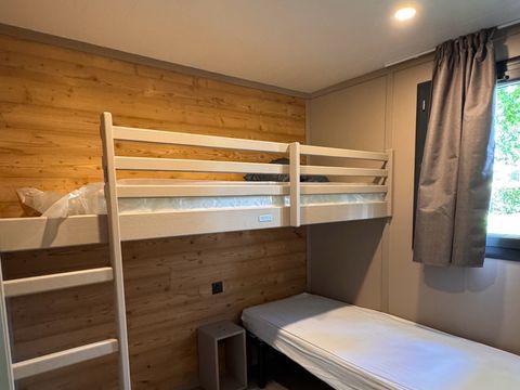 CHALET 5 personnes - HEGOA 4/5 personnes - 2 chambres + douche XL