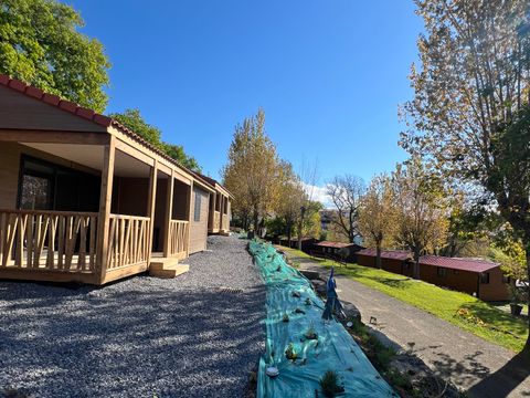 CHALET 5 personnes - HEGOA 4/5 personnes - 2 chambres + douche XL