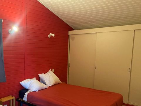 CHALET 4 personnes - BOIS PMR (Personnes à Mobilité Réduite) 3/4 personnes