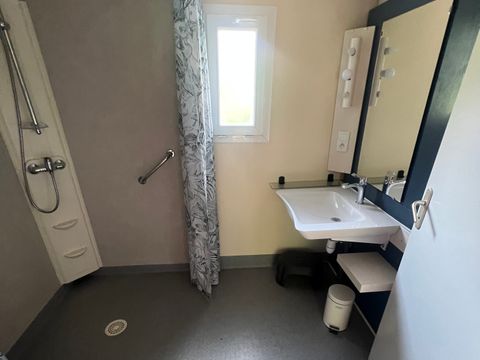 CHALET 4 personnes - BOIS PMR (Personnes à Mobilité Réduite) 3/4 personnes