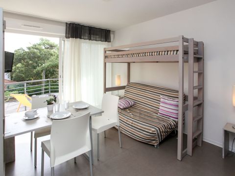 APPARTEMENT 3 personnes - Studio 2-3 pers (HOS200)