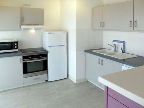 APPARTEMENT 6 personnes - ST2 standard, 2-5 personnes (HOS204)