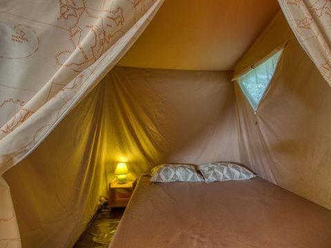 BUNGALOW TOILÉ 5 personnes - LODGE CANADA sans sanitaires 20 m²