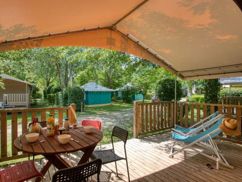 BUNGALOW TOILÉ 5 personnes - LODGE CANADA sans sanitaires 20 m²